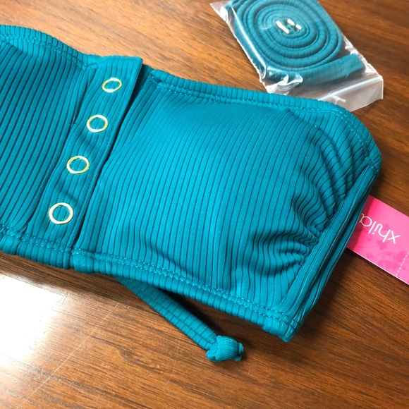 Bathing suit top - Picture 4 of 4